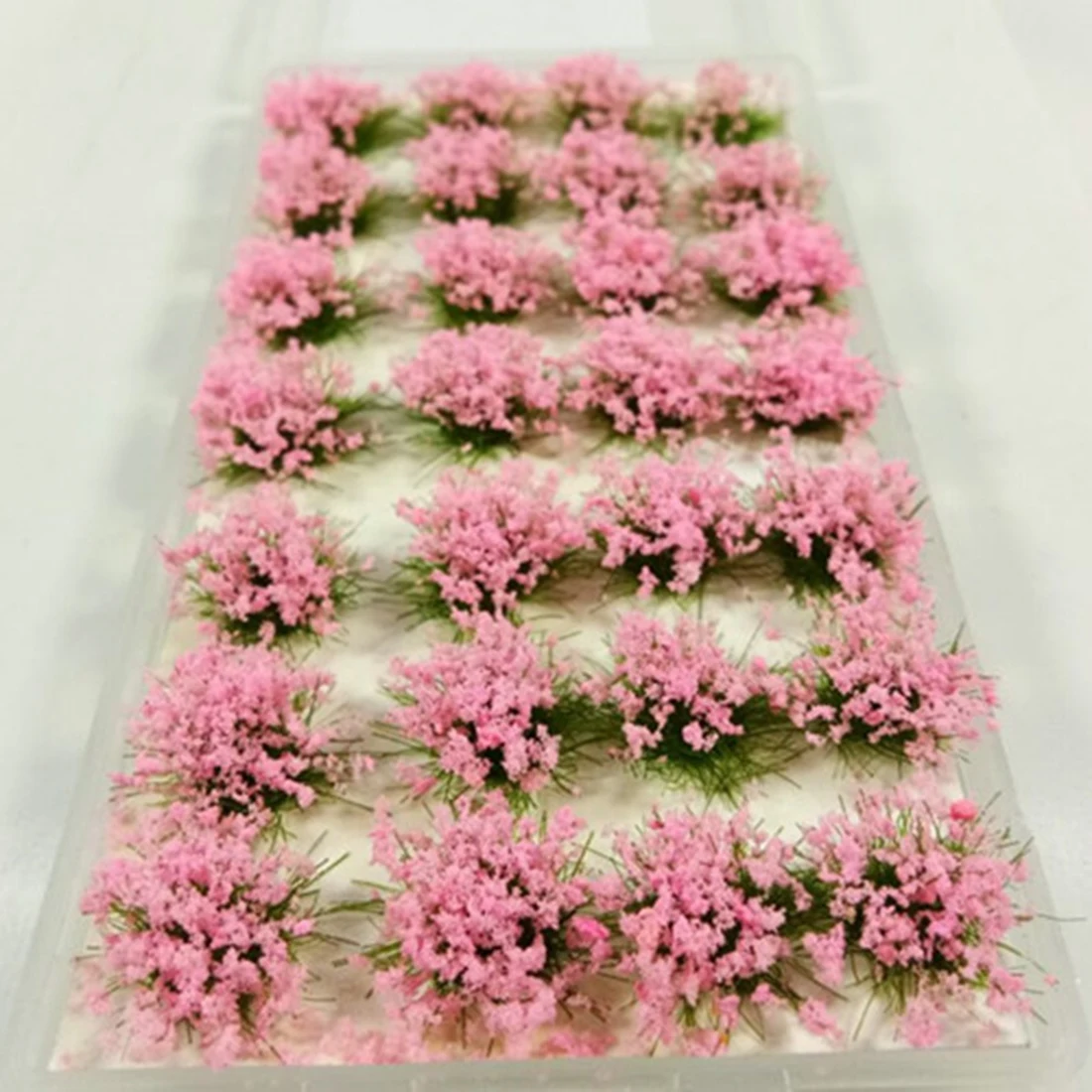 28Pcs Simulation Flower Cluster Flowers Scene Model for 1:35/1:48/1:72/1:87 Scale Sand Table Building Green Leaves Pink Flowers