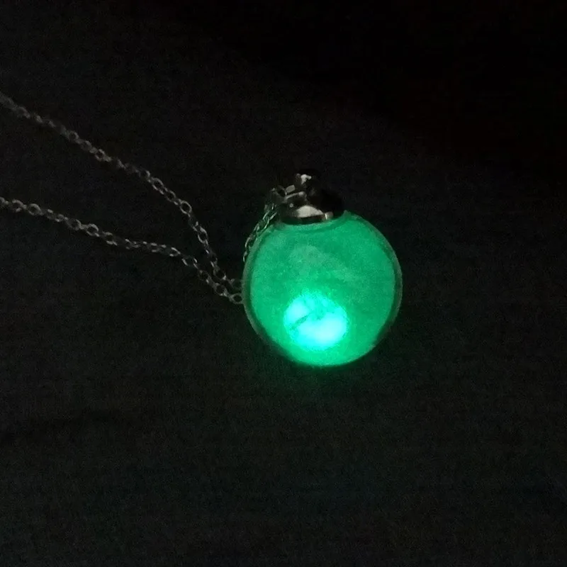 373077 ()