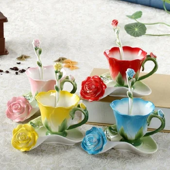 

150ML Enamel Coffee Mugs Sets 3D Rose Shape Procelain Cups Mugs With Saucer Spoon European Tea Cups Valentine Gift Drinkware