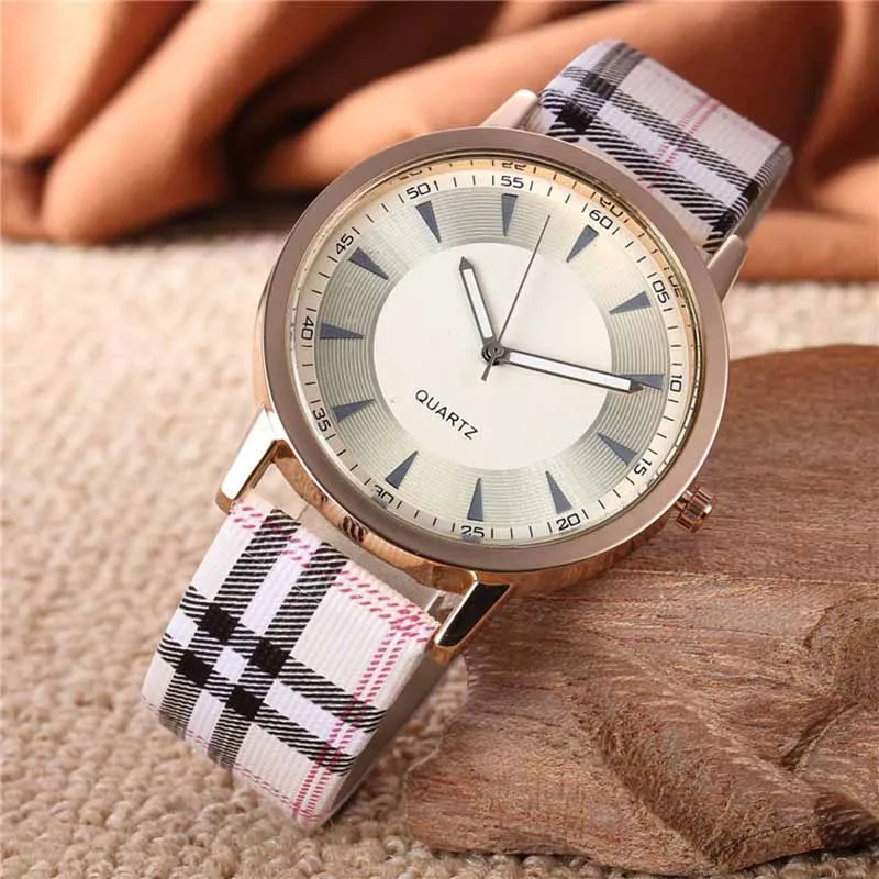 

New Leather Plaid Checkered Stripe Women's Watch Rhinestone Designer Lady Clock Simple Handle Bracelet Watch Gfit Montre Femme