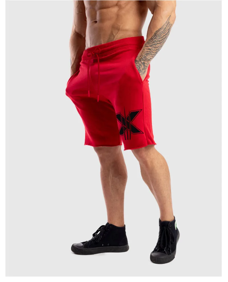 Новые летние брендовые высококачественные мужские хлопчатобумажные шорты бодибилдинг для фитнеса дышащие спортивные пляжные Шорты повседневные спортивные мужские шорты - Цвет: Красный