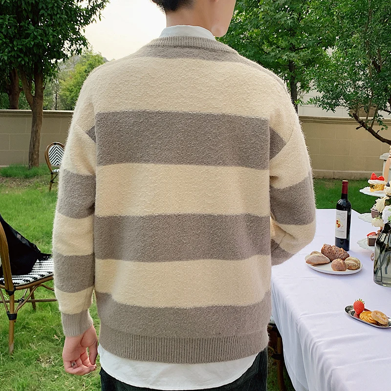 Autumn Striped Sweater Men Warm Slim Fashion Contrast Color Casual Knit Sweater Man Streetwear Long-sleeved Pullover Men Clothes