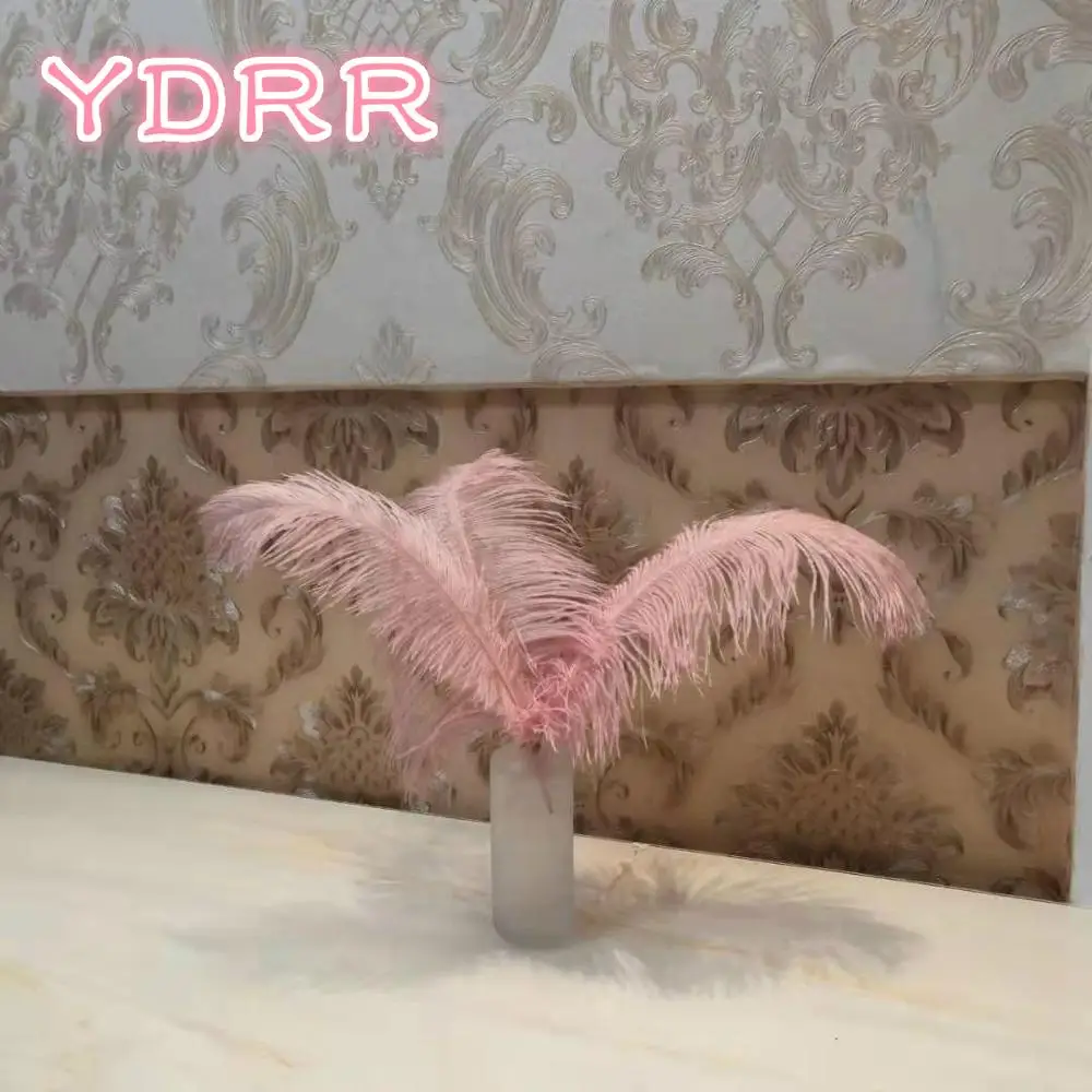 hot-selling wedding decoration feather plumes soft fluffy ostrich feathers for table vest decoration