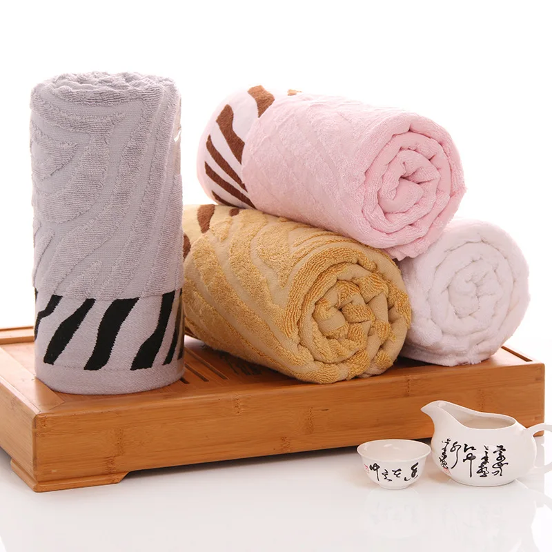 

Jacquard Interrupted Tiger Stripes Bamboo Fabric Super Soft Water-Absorbing Large Bath Towel 420G