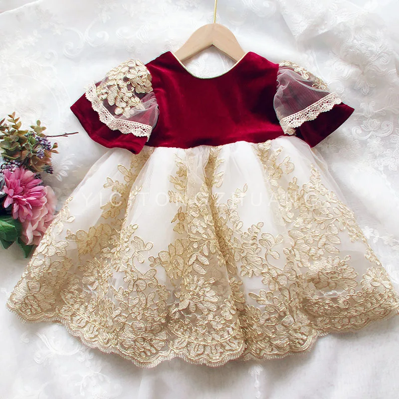 

Girls' Wedding Dresses New Spanish Three-dimensional Phnom Penh Jacquard V Back Horn Half Sleeve Court Dress