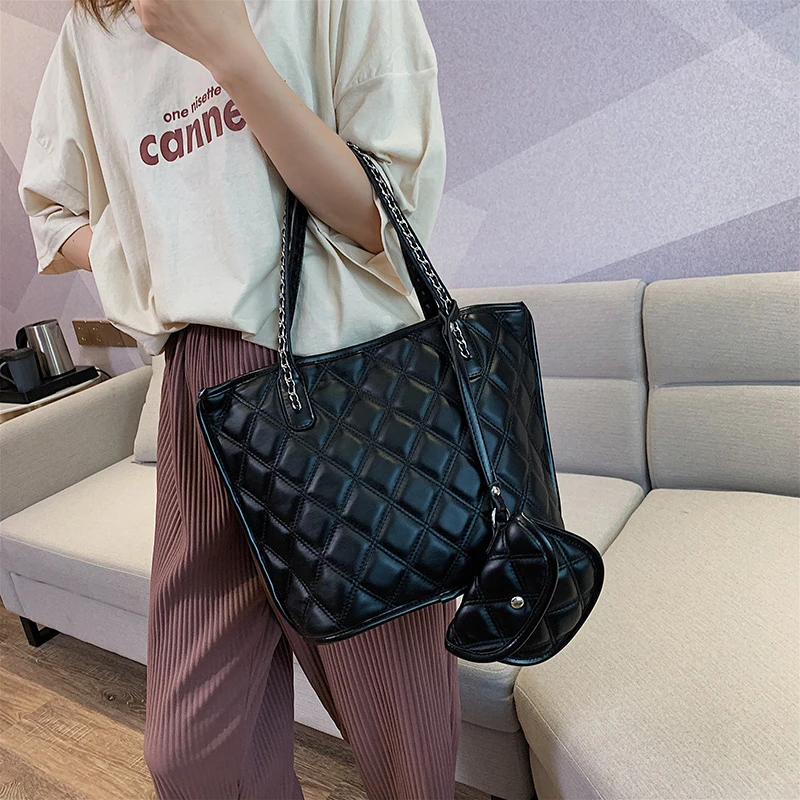 

Luxury Casual Tote Ladier Summer Bag Women Leather Handbags Shoulder Bags Chains Single Fashion Bags for Women 2019 Tote Bag