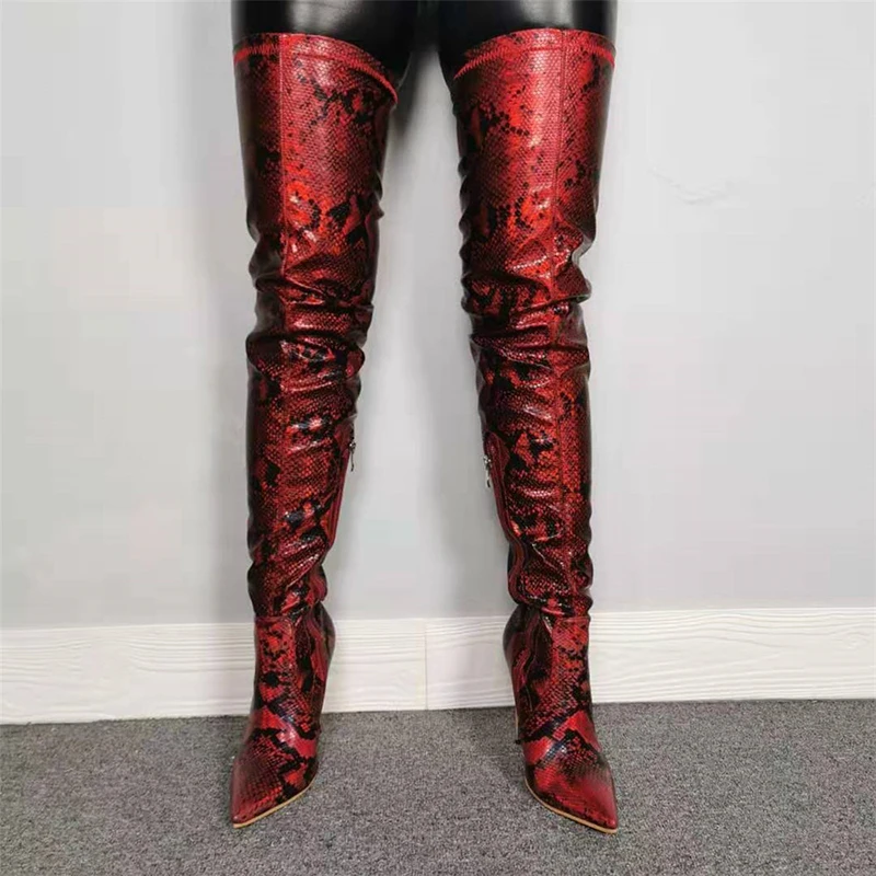 Оригинальное предназначение; Новинка; элегантные красные сапоги до бедра из змеиной кожи; женские сапоги с острым носком на металлическом тонком высоком каблуке; пикантная обувь под вечернее платье - Цвет: OI1650 Red