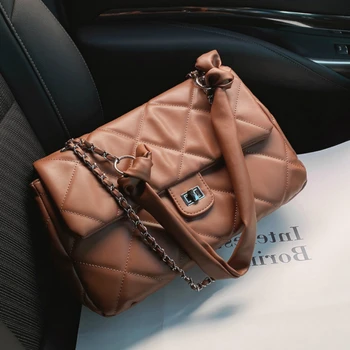 

Winter Black Quilted Retro Large-Capacity Crossbody Bag Women's Bag 2020 New Fashion All-Match Simple Shoulder Bag Tote Bag