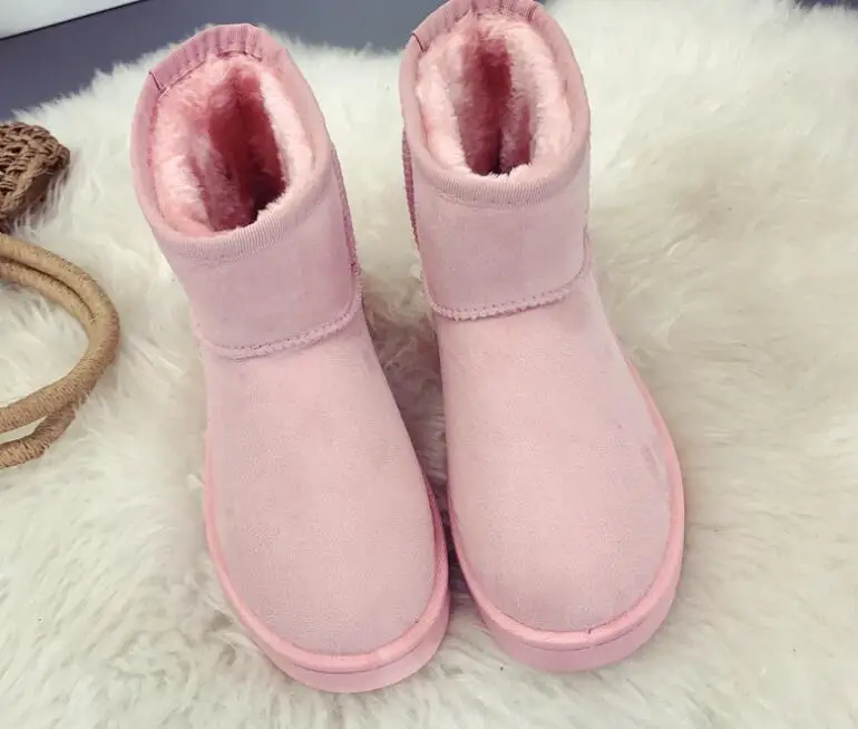 Зимние сапоги классические однотонные короткие сапоги
