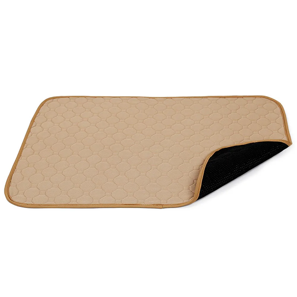 New Absorbent Urine Pad Diapers Waterproof Washable Reusable Environment Protection Diaper Mat For Small Dog Puppy Training PadNew Absorbent Urine Pad Diapers Waterproof Washable Reusable Environment Protection Diape (7)