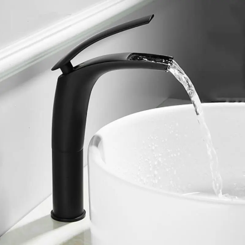 В шкаф для раковины в ванной, все медные водопад раковина кран, черный лидер