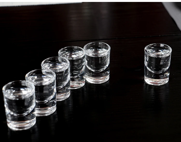 lead-free-glass-heavy-base-shot-glass-liquor-glasses-set-for-vodka,baijiu,soda_08