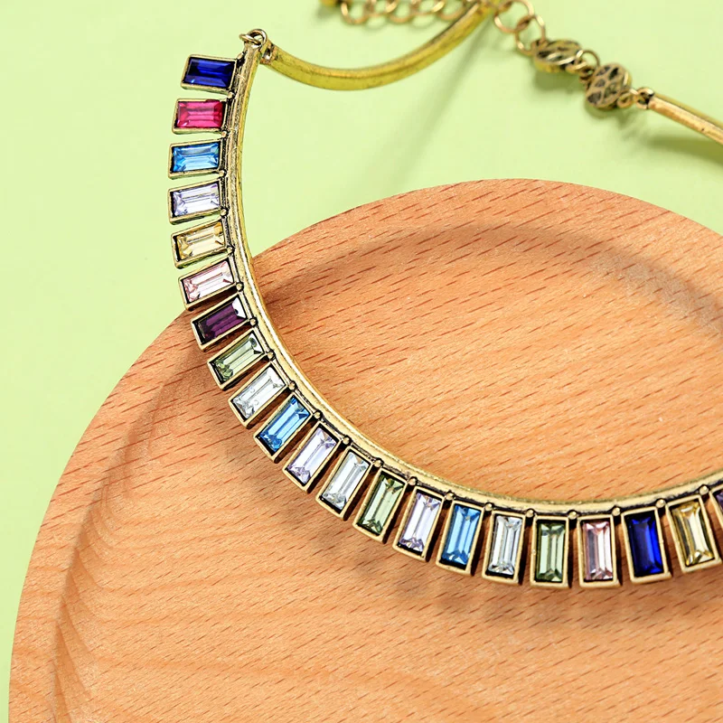 xl00956c (11)
