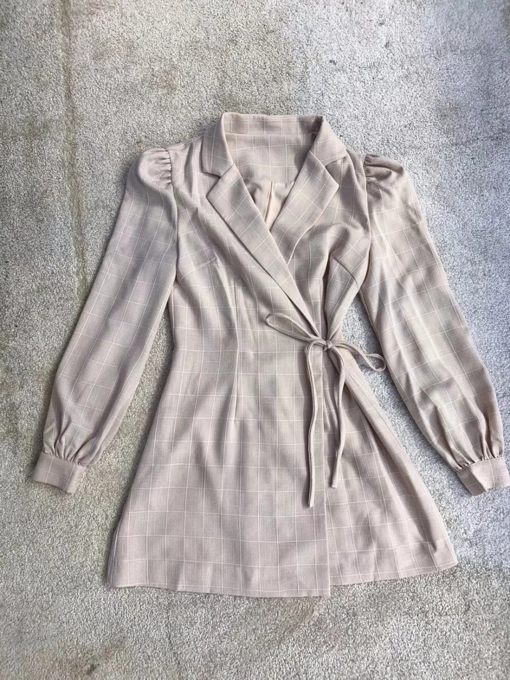 Осень французский темперамент v-образным вырезом шнуровкой обертывание платье офисный костюм пальто