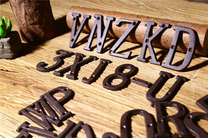 3268028529_1336098814