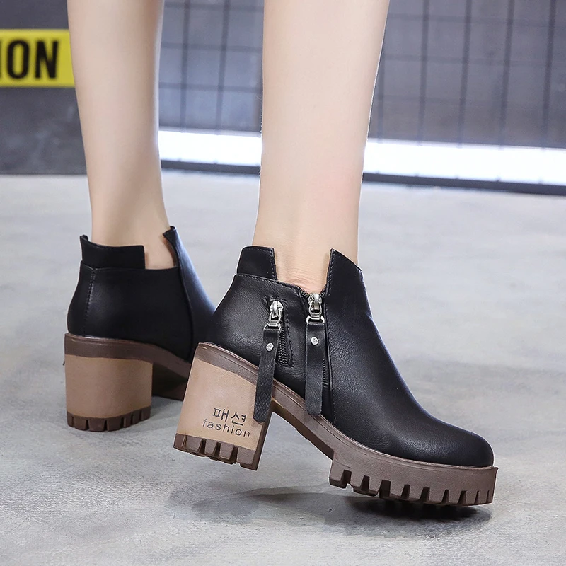 Bootee/женские ботинки г. Женские низкие ботинки на молнии с круглым носком кожаные ботинки женские ботильоны на резиновой подошве на высоком каблуке; сезон осень