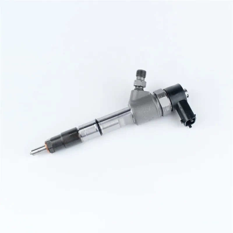 

0445110772 0445110636 0445110484 0445110592 electric injector for SAIC Datong V80 G10 Shangchai diesel engine.