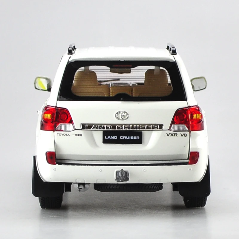 1:18 Toyota 2012 LAND CRUISER LC200 литой Сплав модель автомобиля игрушки металлические модели