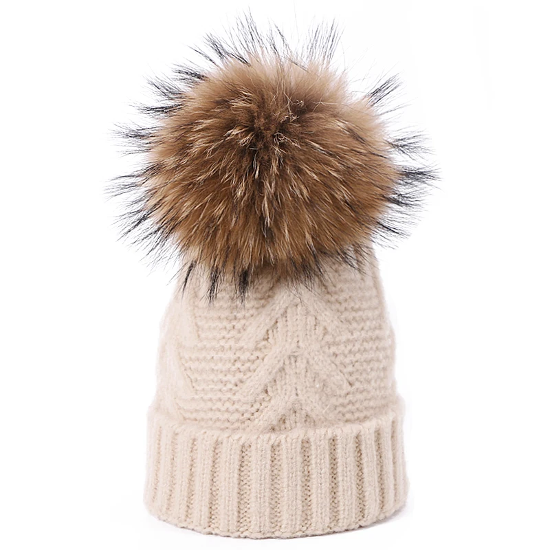 Women's hat Beanie Hat Skullies Autumn And Winter Warm Soft Knitted Hat Wool Hat Casual Solid fashion Outdoor Multiple Colour - Цвет: B
