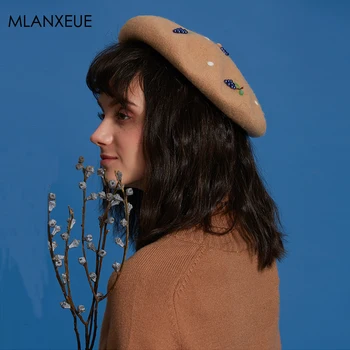 

Cute Grape Beading Wool Berets Cap Women Winter Warm Fashion New Year Hat Ladies Christmas Hat Kid Vintage Handmade Beret Korean