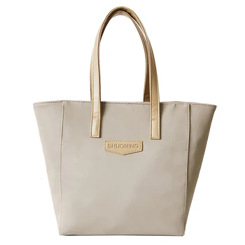 

2020 Women Leather Handbags Large Capacity Bags Waterproof Portable Square Solid Color Zipper Closure Pack for Daily Shopping