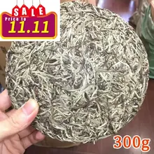 300 г Китайский Фуцзянь старый фудинг белый чай торт натуральный органический белый чай Серебряная игла Бао Хао Инь Чжэнь чай Fuding белый чай+ бесплатно