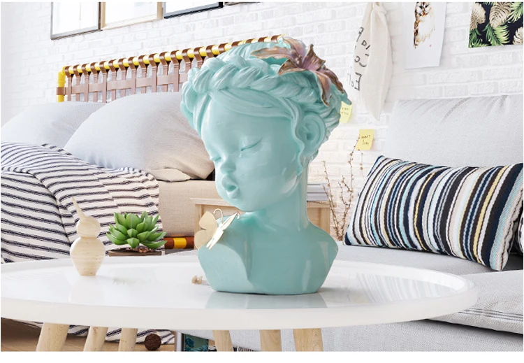 Home Decor 3D Figurine Table Decoration Europe Sculpture Modern Living Room Desk Decorations Cute Kids Angel Miniature Statue (1)