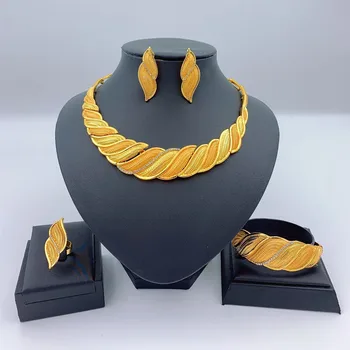 

Fast Shipping Process 2020 Fashion Dubai Jewellery Set Gold African Nigerian Necklace Earrings Fro Women