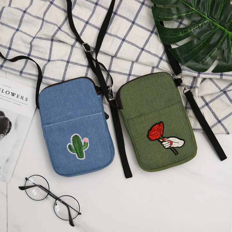 

2018 summer new diagonal denim bag fashion personality change mobile phone bag