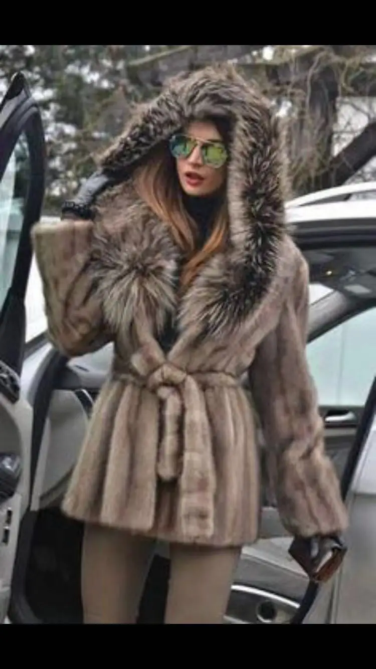 

arlenesain female mink fur short jacket with a hood
