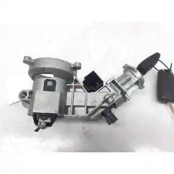 

09180562 SWITCH BOOT OPEL CORSA D