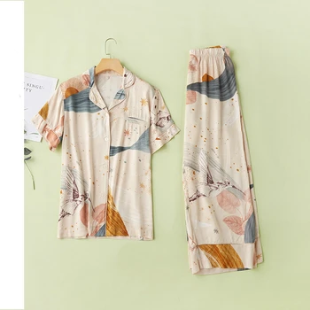 

2020 Summer Satin Short-Sleeved Pants Pajamas Starry Sky Printing Sleepwear Casual Womens Two Piece Pijamas Viscose Home Clothes