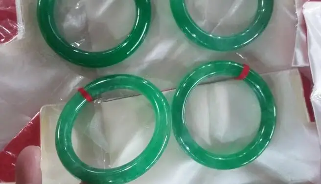 Pulsera redonda de jade real