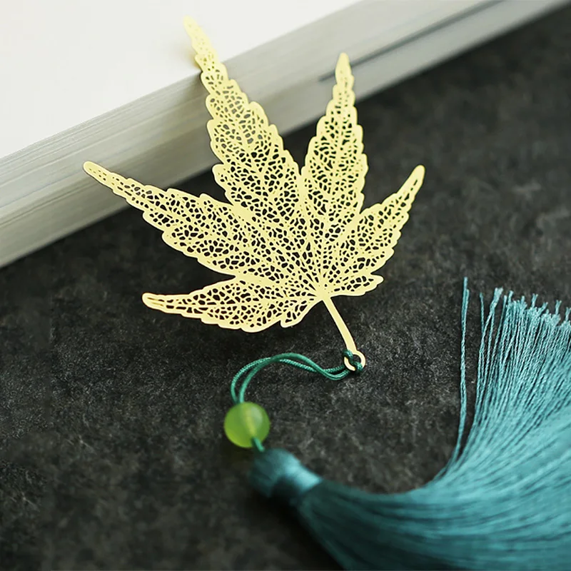 

Literature Art Metal Bookmarks ginkgo Leaf Bookmarks With Gifts Box Teacher GiftsTree Leaf Bookmarks