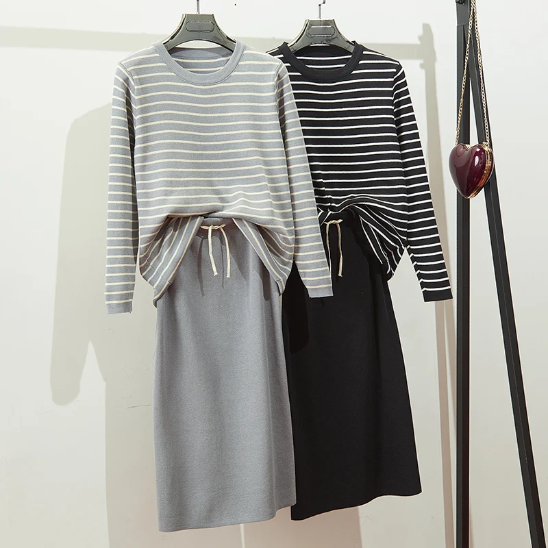 Женский вязаный пуловер в полоску на осень и зиму свитер юбка миди женские