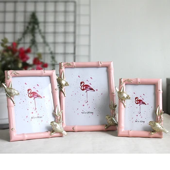 

Hot Selling Newest Shop New Bamboo Bird Frame Photo Frame Home Pendulum Photo Frame for Wedding Party Picture Desktop Frame