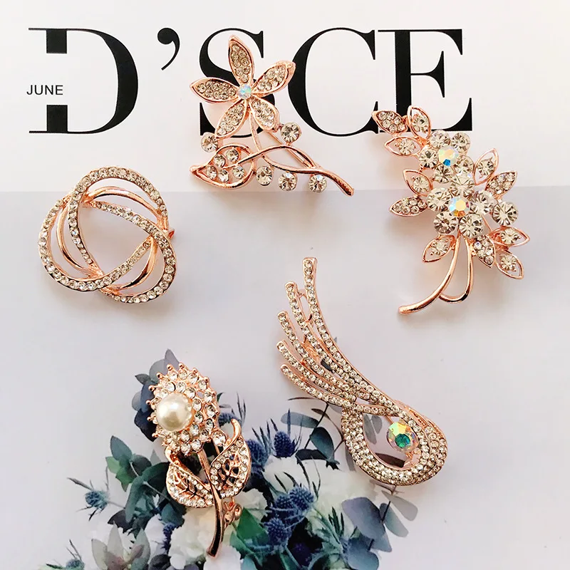 Simple Korean Flowers Brooch Imitation Pearl Bow Rhinestone Pop Explosion Section Camellia Pin Female Accessories Jewelry | Украшения и