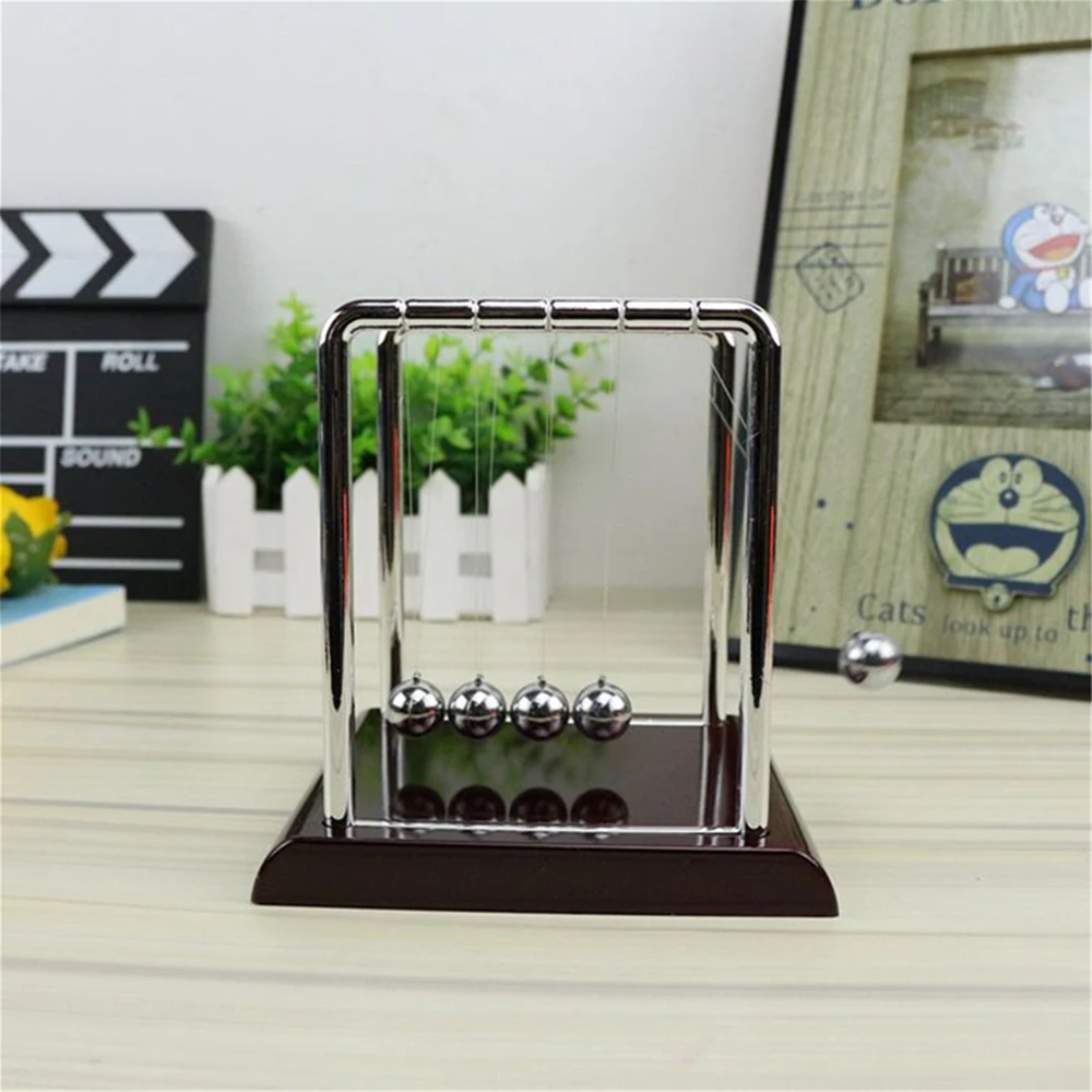 1Pc Newtons Cradle Table Decor Balance Ball Pendulum Ball Physics Tumbler Craft Home Decorations Desk Toy Gift 2