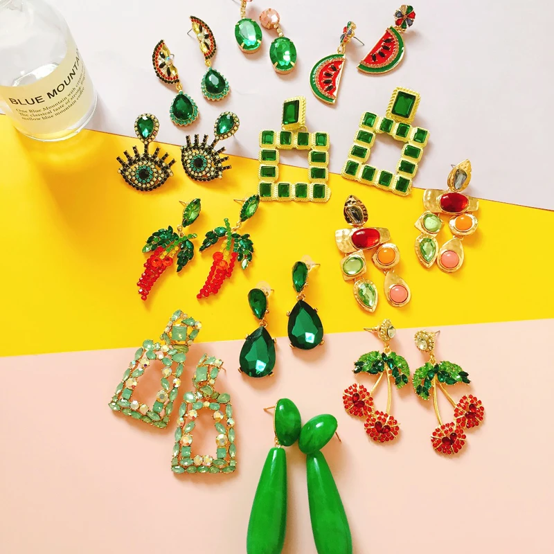 Женские Висячие серьги Ztech зеленые висячие с блестящими кристаллами Za