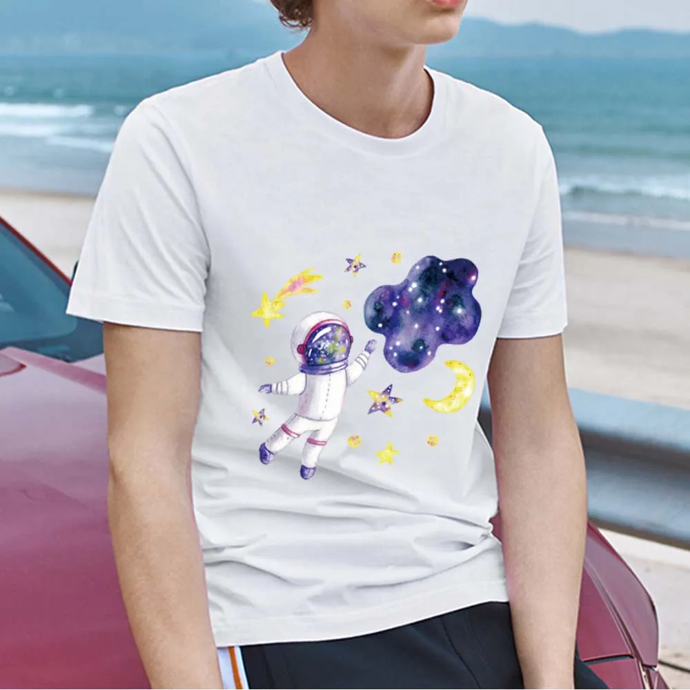 Astronaut015
