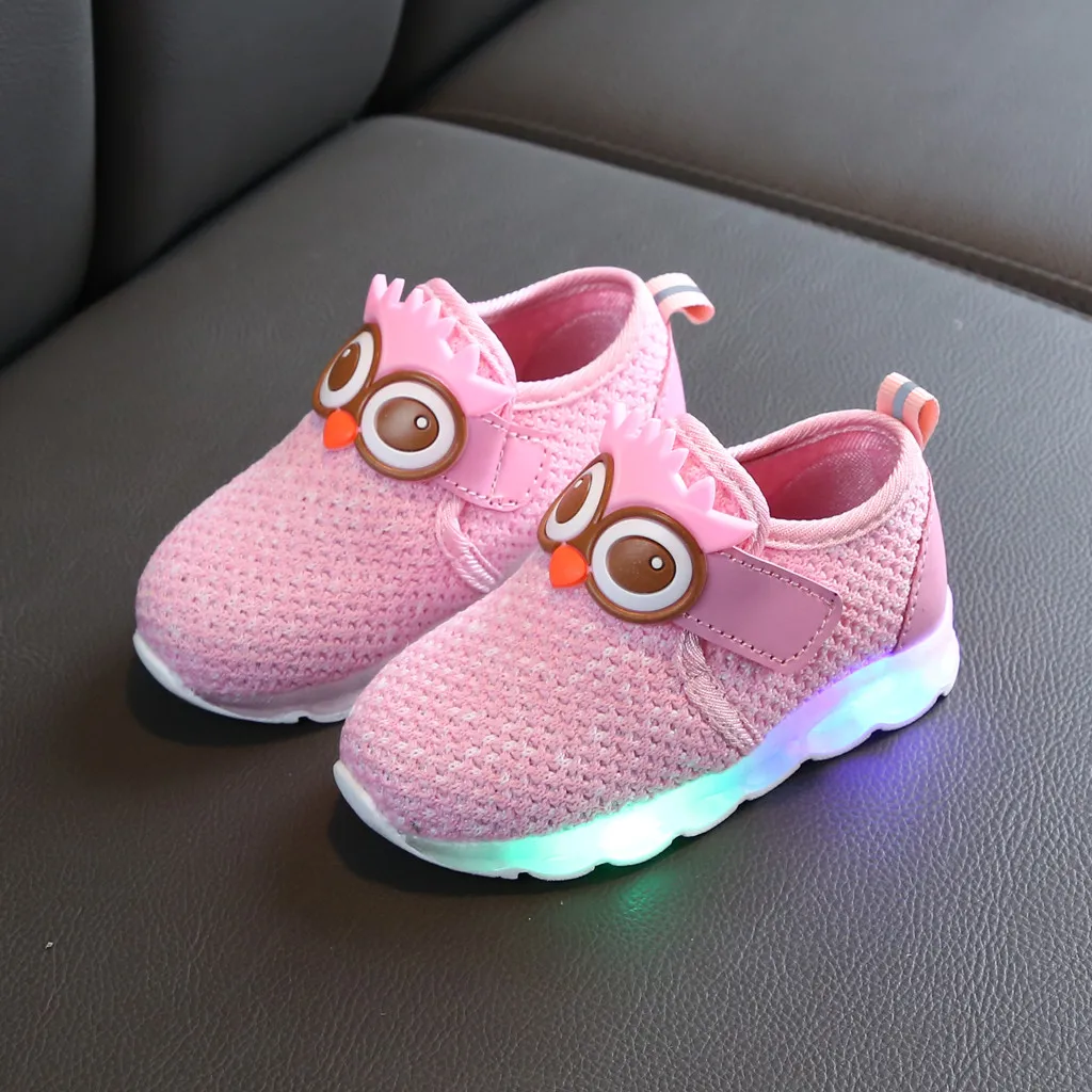 Новая детская светящаяся обувь для малышей, маленьких девочек и мальчиков, дышащая сетка, милый мультфильм, светодиодный Люминесцентная спортивная обувь, кроссовки, От 6 месяцев до 4 лет