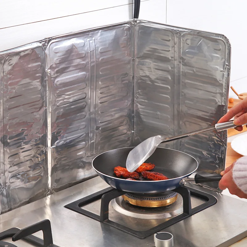 Kitchen Cooking Oil Baffle Plate Gas Stove Anti Splatter Shield Guard