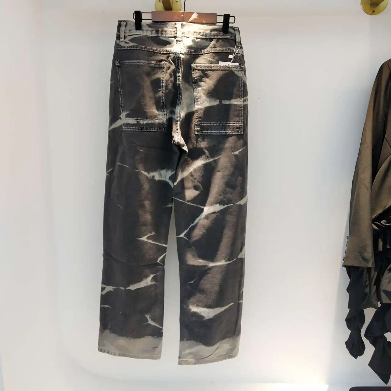 SHENGPALAE Tie Dyed Straight Tube Jeans 