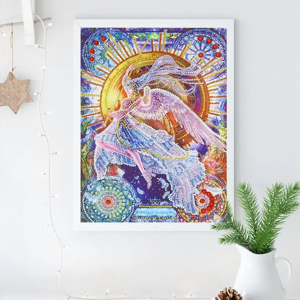 

Special Shaped 5D Diamond Embroidery Cross Stitch Kits Diamond Painting Girls Pattern Rhinestone Of Picture Diamond Mosaic Q3