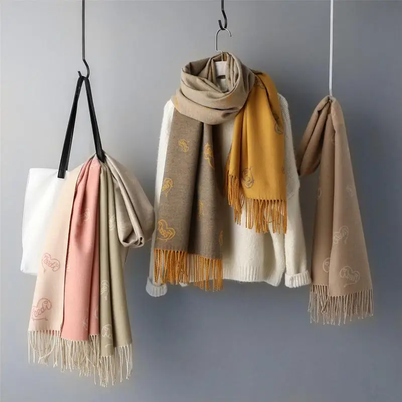 

Posting double-color Fringed Shawl Scarf Female Winter Warmth Korean Version Cartoon Love Printing Long And Thick