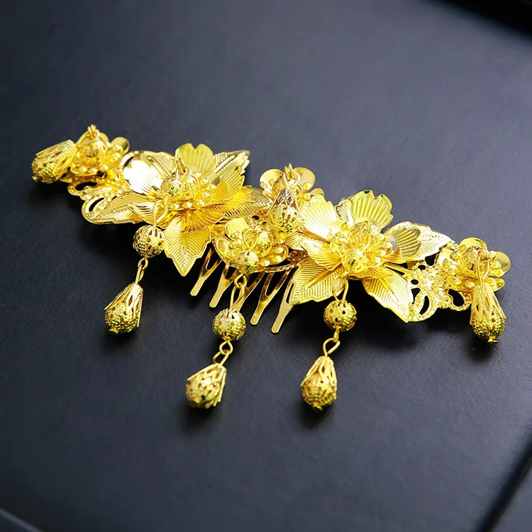 8883235340_1797408486