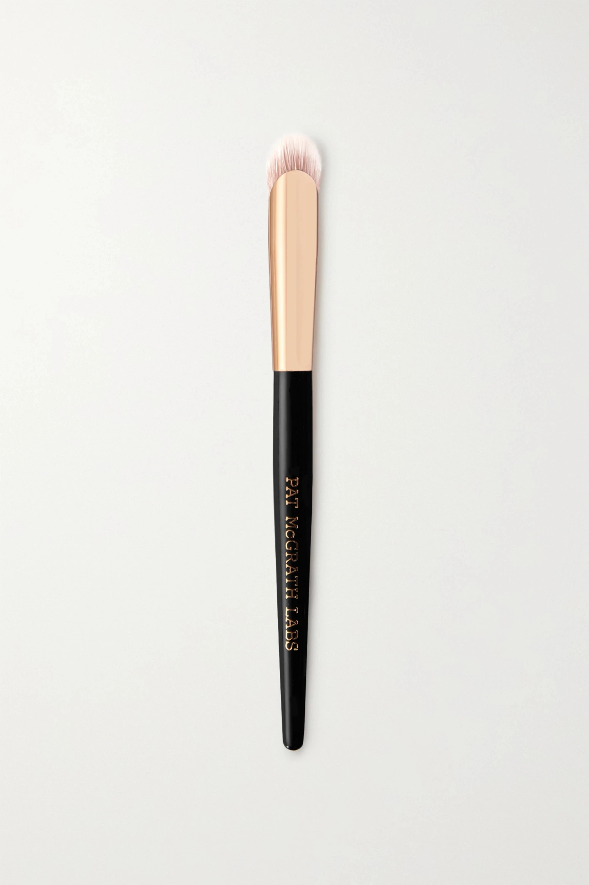 PAT MCGRATH LABS Skin Fetish Sublime Perfection Concealer Brush Angled Fingertip Flawless
