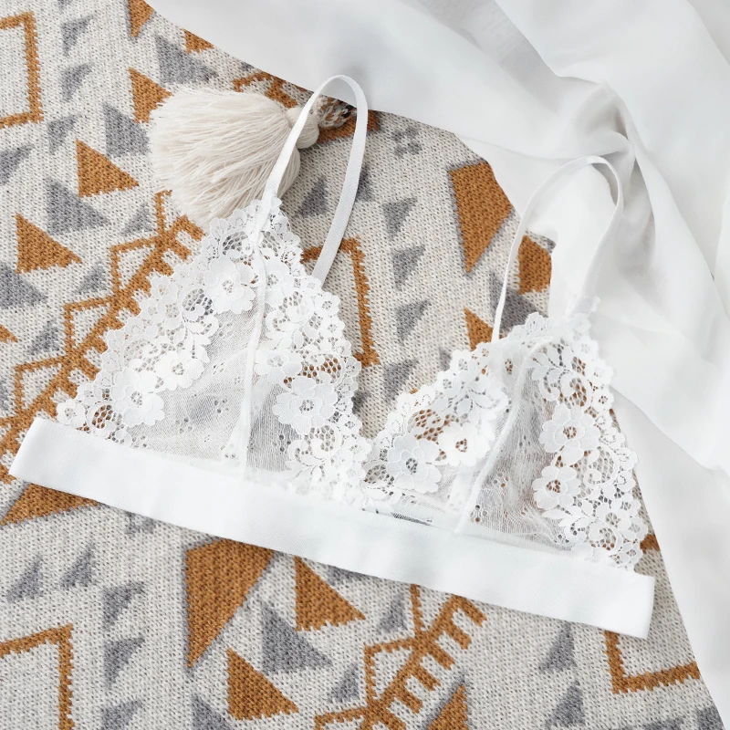 1 Pcs Sexy Bra For Woman Lace Thin Underwear Female Unlined Transparent Bras For Women Lace Sexy Lingerie Bralette 2022