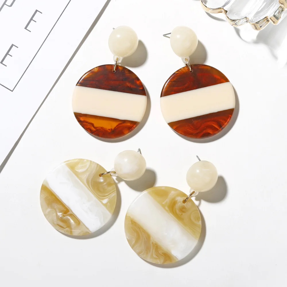 

Acetate Plate Acrylic Dangle Earrings for Women Geometric Two-color Striped Round Bohemian Earrings Simple Fashion Jewelry Gifts