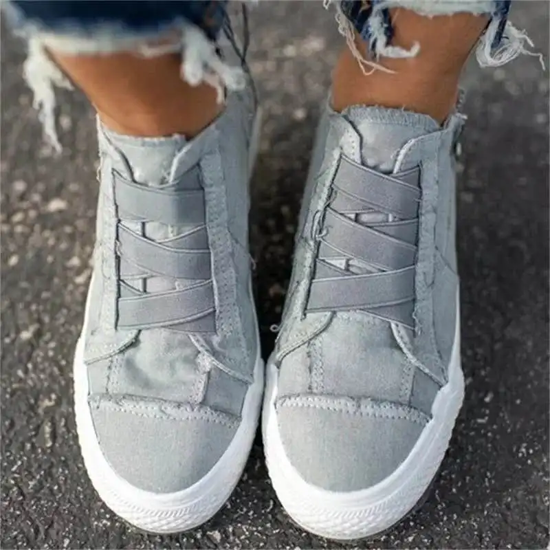 white canvas lace up flatform trainers